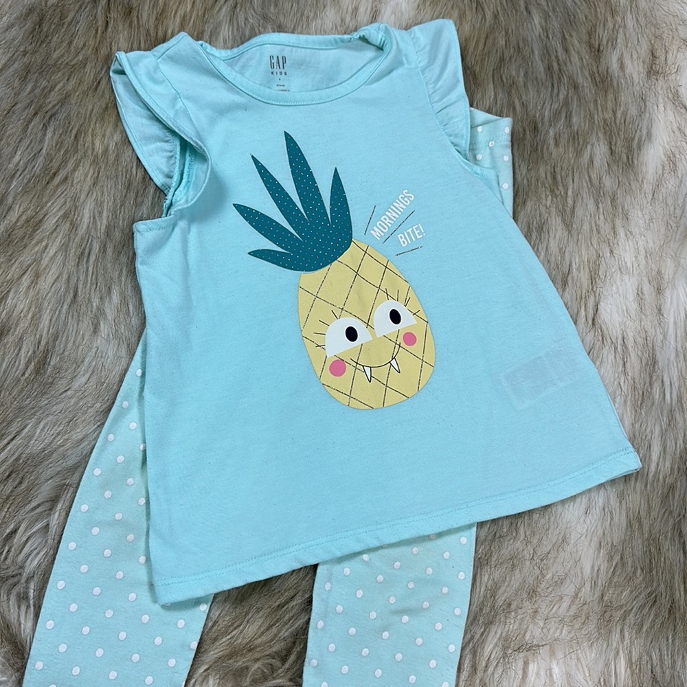 4T Gap Kids Pineapple ‘Mornings Bite!’ Short Sleeve - Long Pants Matching Set